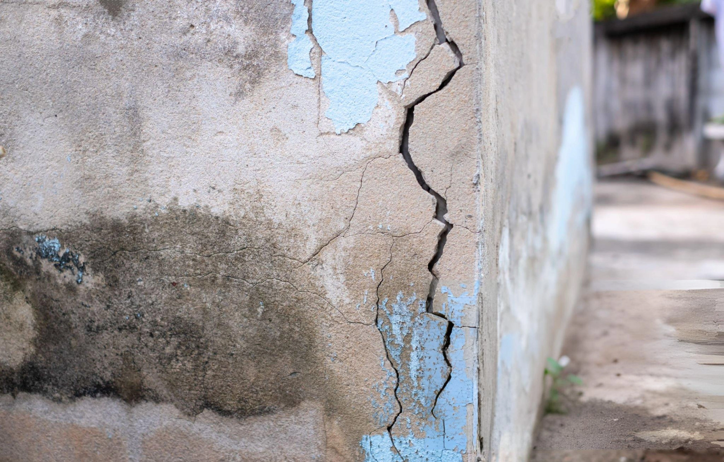 Cracked Wall / Structural Repair in Tarpon Springs FL (2)